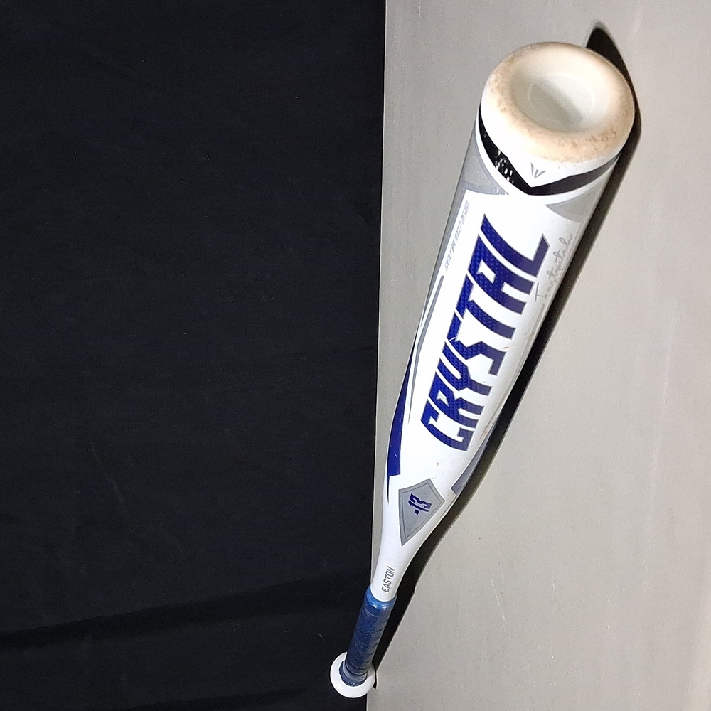 Easton Crystal Fast Pitch Softball Bat 33in